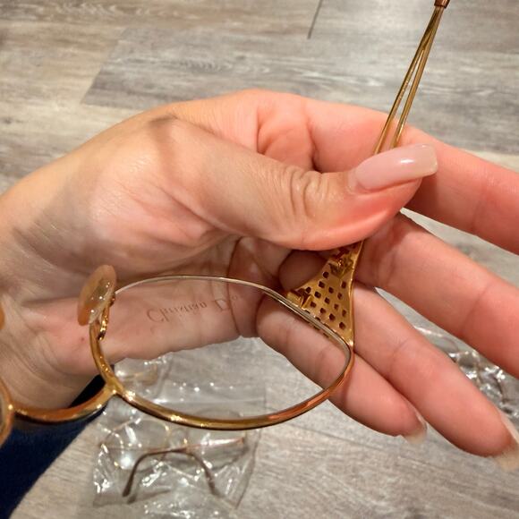 Christian Dior Vintage Gold Frame Reading Glasses - Picture 8 of 9